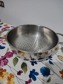 Scolapasta. 2 zucchiere. padella 