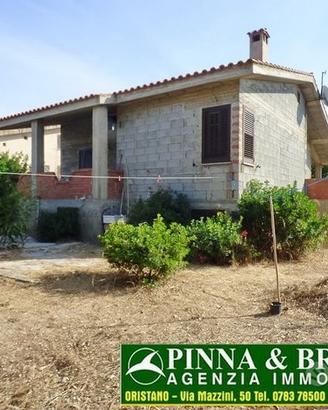 MANDRIOLA - VILLA libera 4 lati Giardino