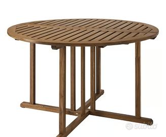 Tavolo da esterno