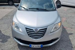 Lancia Ypsilon 1.2 8v Gold s&s 69cv E6
