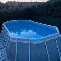 Piscina Intex ovale