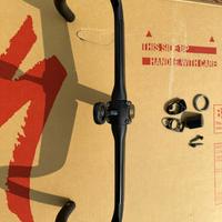 Manubrio Roval Rapide 440 e attacco S-Works 110