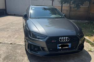 AUDI RS4 2900 TFSI 450CV TIPTRONIC