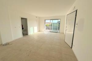 3 LOCALI A CARPENEDOLO