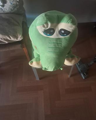 peluche gigante coccodrillo