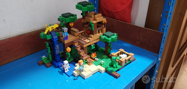 Lego minecraft 21125
 in vendita a Desio