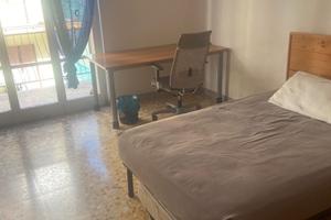 Ampia Camera Vomero Quattro Giornate