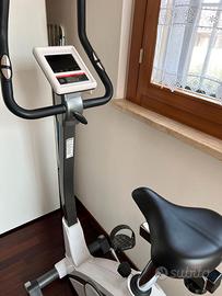 cyclette Proform con programmi di allenamento