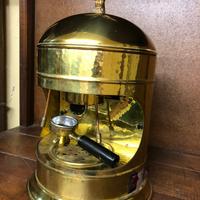 Macchina caffè in ottone