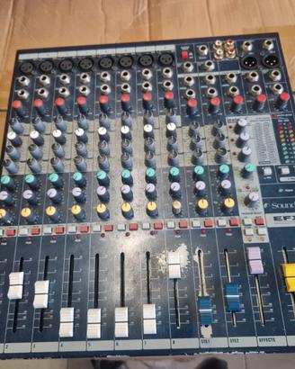 MIXER SOUNDCRAFT E.F.X. 8 EFF. DIGITAL IDEAL KARAO
