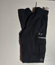 pantaloni underarmour