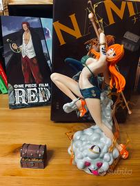 Nami + Box One Piece