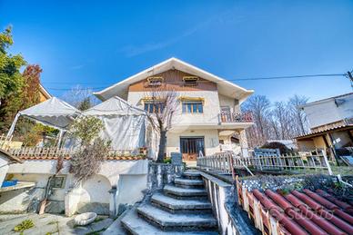 VILLA SINGOLA A COAZZE