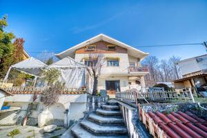 VILLA SINGOLA A COAZZE