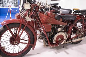 Moto Guzzi 500cc modello Sport 14