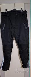 pantaloni taglia M