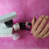prodotti Nail Over nuovi e mano trainer