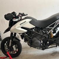 Ducati hypermotard 796