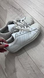 Adidas superstar