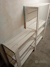 scaffale in legno