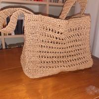 Borsa a spalla in rafia fatta a mano