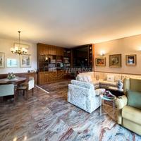 VILLA SINGOLA SU UNICO LIVELLO LIBERA SUBITO!