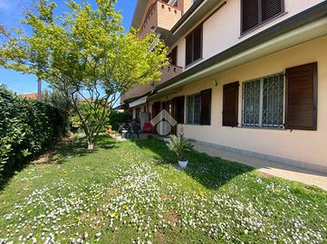 3 LOCALI A TREZZO SULL'ADDA