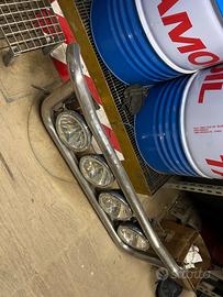 Rollbar anteriore + 4 fari Hella X Scania R