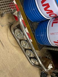 Rollbar anteriore + 4 fari Hella X Scania R