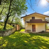 BIFAMILIARE A MONTE GRIMANO TERME