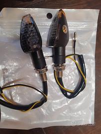 Frecce indicatori di direzione moto, scooter, ape.