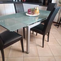 TAVOLO IN VETRO TEMPERATO ALLUNGABILE