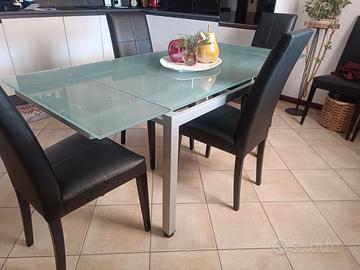 TAVOLO IN VETRO TEMPERATO ALLUNGABILE