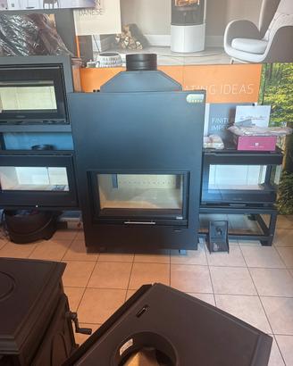 Termocamino Famar in pronta consegna