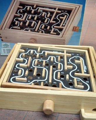 Gioco legno labirinto magia lavagnetta
