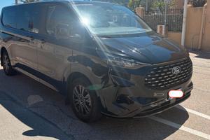 Ford Transit Custom L2 2.0 170CV 9p automatico