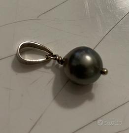 Perla nera di Tahiti ciondolo