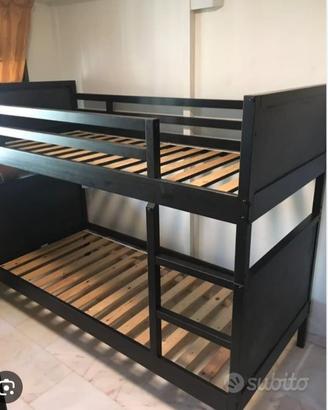 letto a castello marrone scuro 