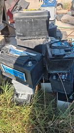 Batterie esauste automobili