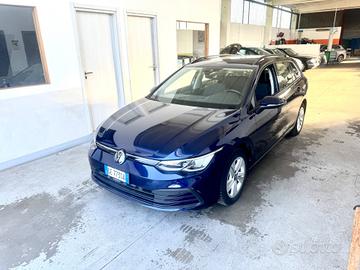 Volkswagen Golf Variant 1.0 eTSI EVO DSG Life