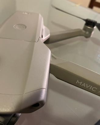 DJI Mavic Air 2 Fly More Combo completo di set