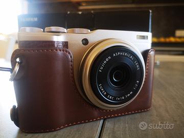 Fujifilm X-F10 