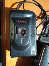 Macchina fotografica Premier Pc-640 con custodia.