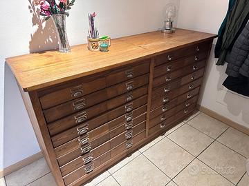 Mobile con cassetti in rovere