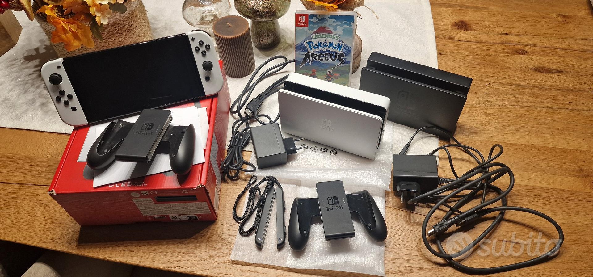 Bundle Nintendo Switch OLED - Console e Videogiochi In vendita a Palermo