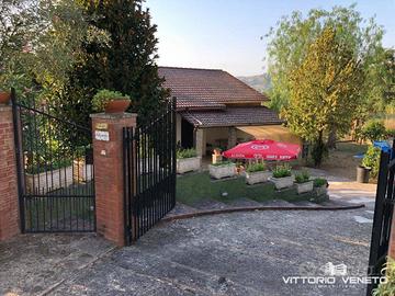 Appartamento di 110 m² con 3 locali e box auto a L