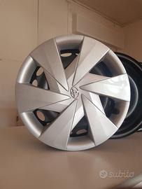 Cerchi acciaio+ copricerchi per Toyota Aygo