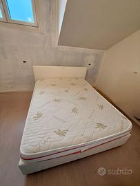 Letto matrimoniale contenitore + materasso