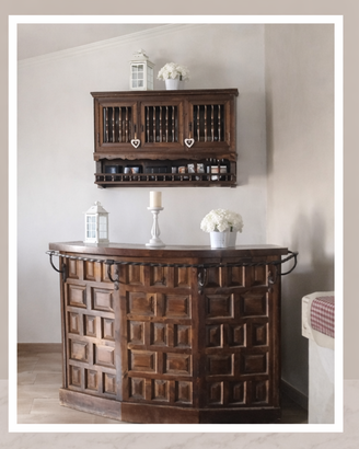 Piano bar e credenza in legno shabby rustico