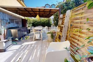 SEMI INDIPENDENTE UNICA NEL SUO GENERE CON AMPIO T